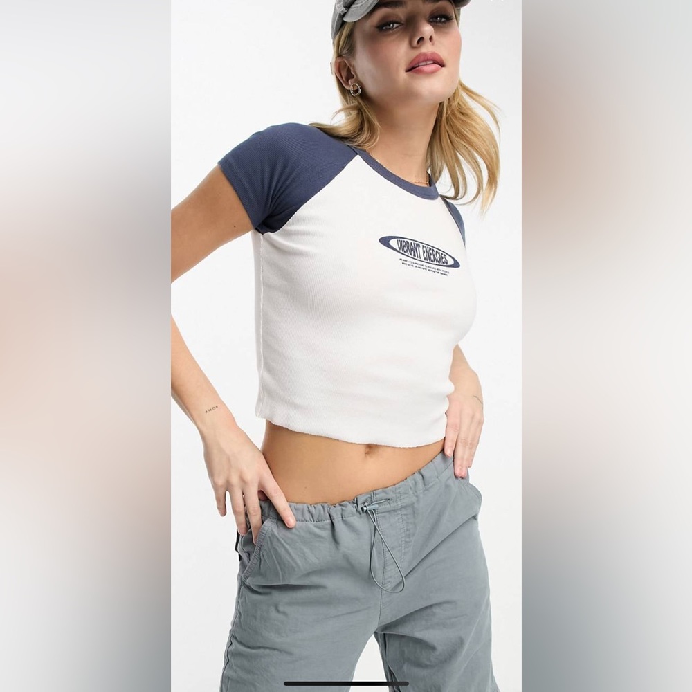 Pull&Bear contrast sleeve t-shirt